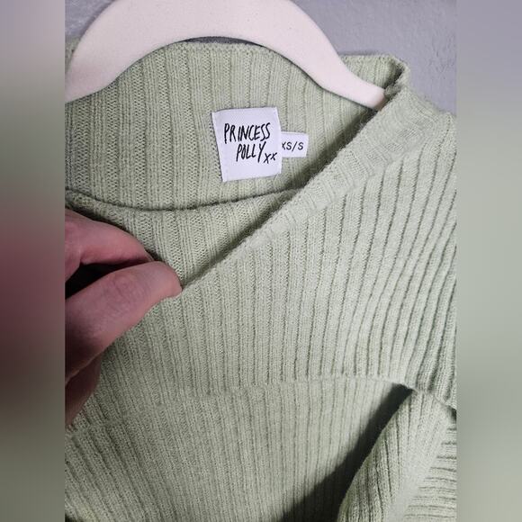 Princess Polly open front top - Picture 2 of 4